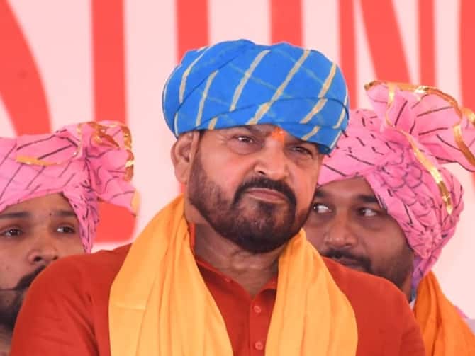 BJP MP Brij Bhushan Sharan Singh Said If AAP Government Formed In Gujarat I Will Leave Politics Ann | UP News: 'गुजरात में AAP की सरकार बनी तो छोड़ दूंगा राजनीति', बीजेपी