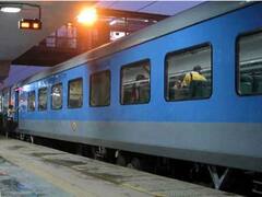 रेलवे ने घटाए प्लेटफॉर्म टिकट के दाम, कहा- छठ पूजा और दिवाली में भीड़ रोकने के लिए बढ़ाई कीमत