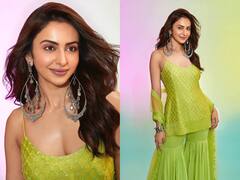 Rakul Preet के आउटफिट से ज्यादा हीरे से जड़े इयररिंग्स पर फिदा हुए फैंस, क्या लगा सकते हैं कीमत का अंदाजा?