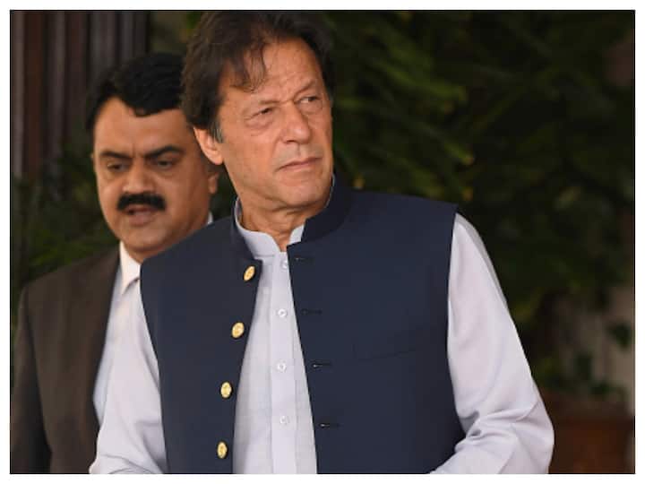 'Pak Values Freedom Of Expression:' Govt Asks Media Watchdog To Lift Ban On Broadcasting Imran Khan's Speeches 'Pak Values Freedom Of Expression:' Govt Asks Media Watchdog To Lift Ban On Broadcasting Imran Khan's Speeches