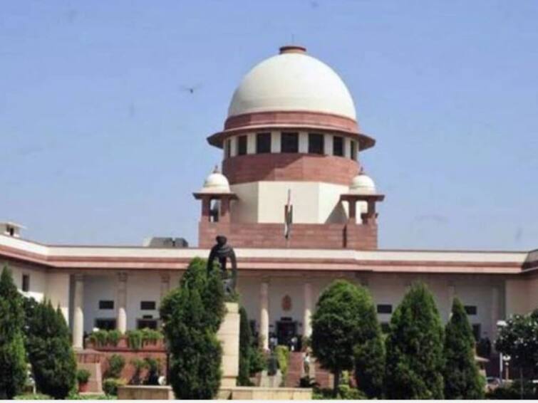 Supreme Court Commutes Death Sentence Of Rape And Murder Convict Of Widow In 1998 Supreme Court: ১ দশক সলিটারি কনফাইনমেন্ট, ধর্ষণ-খুনের অপরাধীর মৃত্যুদণ্ড কমাল সুপ্রিম কোর্ট