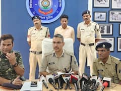 बस्तर में नक्सली संगठन में भर्ती करने वाले पांडु ने किया सरेंडर, 22 बड़ी वारदातों में रहा है शामिल