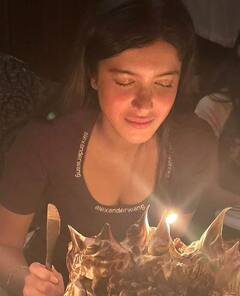 शनाया कपूर के बर्थडे की Inside Photos वायरल, नव्या नवेली नंदा-अनन्या पांडे इस अंदाज में दिखीं