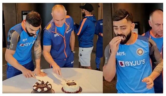 virat kohli cut and eat cake in dressing room melbourne on his birthday watch video shared by bcc WATCH: ਵਿਰਾਟ ਕੋਹਲੀ ਦਾ ਡ੍ਰੈਸਿੰਗ ਰੂਮ 'ਚ ਕੇਕ ਕੱਟਦੇ ਵੀਡੀਓ ਹੋਇਆ ਵਾਇਰਲ, ਫਿਟਨੈੱਸ-ਵਿਟਨੈੱਸ ਸਭ ਭੁੱਲ ਗਏ ਸਾਬਕਾ ਕਪਤਾਨ!