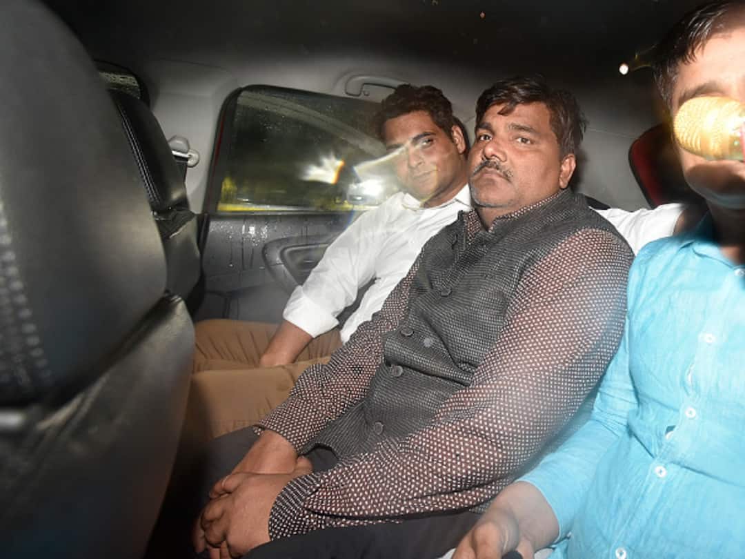 Court Charges Tahir Hussain For Attempt To Murder, Criminal Conspiracy During 2020 Delhi Riots Court Charges Tahir Hussain For Attempt To Murder Criminal Conspiracy During 2020 Delhi Riots Court Charges Tahir Hussain For Attempt To Murder, Criminal Conspiracy During 2020 Delhi Riots