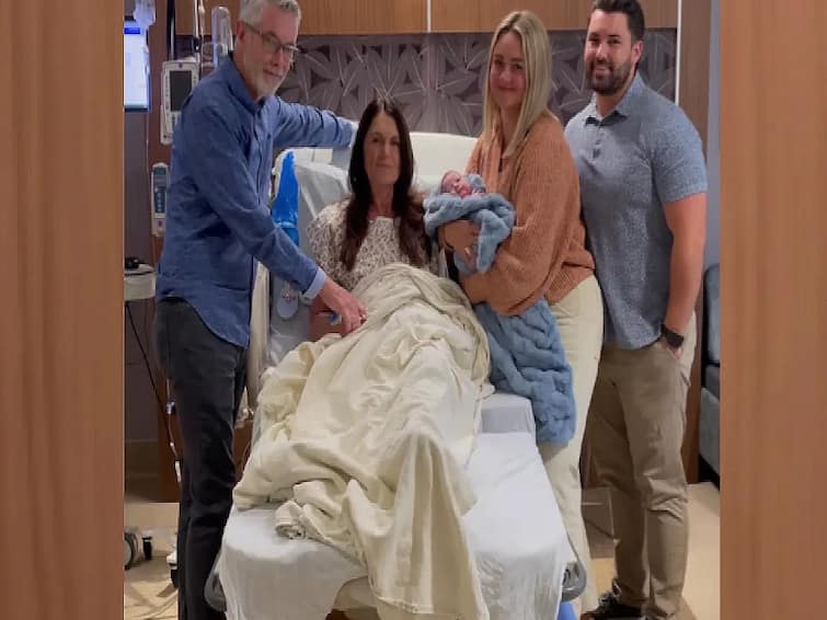 56 Year Old US Woman Gives Birth To Son And Daughter In Law's Baby marathi news Trending News : आजीने नातीला दिला जन्म; अमेरिकेतील आश्चर्यकारक घटना