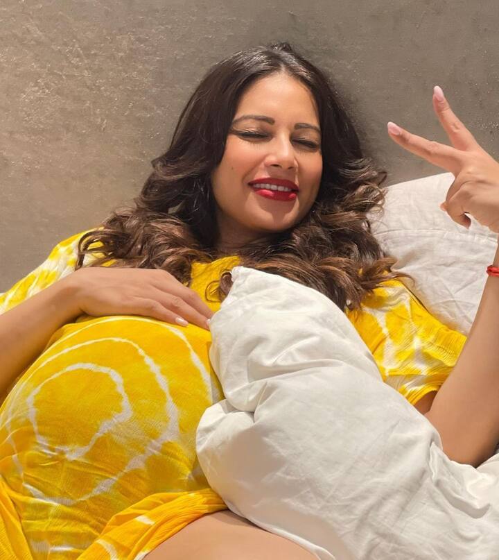 मात्र, यावेळी तिच्या प्रेग्नेंसी फोटोशूटने सर्वांचेच होश उडवले आहे.(फोटो सौजन्य : bipashabasu/इंस्टाग्राम )