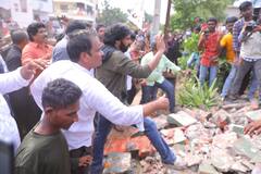 Pawan Kalyan: ఇప్పటం పర్యటనలో పవన్ తగ్గేదేలే - అరెస్టు చేసుకోనివ్వండి అంటూ ఫైర్