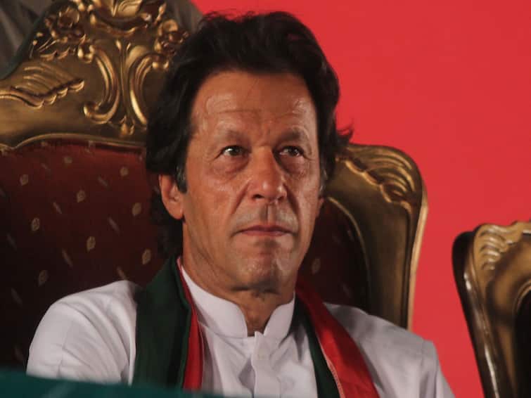 Imran Khan Discharged From Hospital Moved To His Residence In Lahore Imran Khan Discharged From Hospital, Moved To His Residence In Lahore
