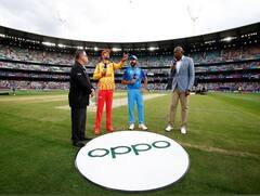 IND vs ZIM, T20 WC: મેલબર્નમાં જોવા મળ્યો મુંબઈ જેવો માહોલ, મોટી સંખ્યામાં ઉમટ્યા ટીમ ઈન્ડિયાના ફેંસ, જુઓ તસવીરો