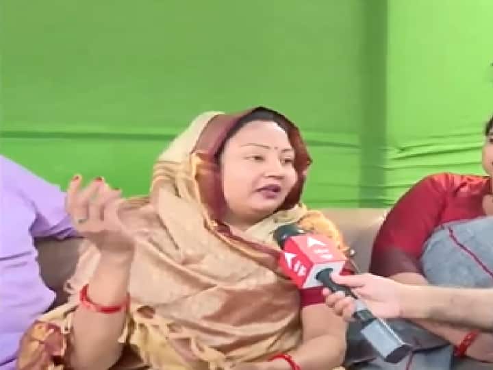 Mokama Bypolls Result: Anant Singh Wife Neelam Devi Statement After Winning Mokama By Elections 2022 Mokama Bypolls Result: जीत के बाद नीलम देवी का मुद्दा विकास, मंत्री बनने की इच्छा के सवाल पर मुस्कुराकर कही ये बात