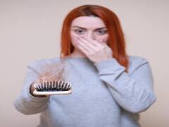 Hair Care: নিজের অজান্তে রোজ যেভাবে চুলের ক্ষতি করছেন জানা আছে?