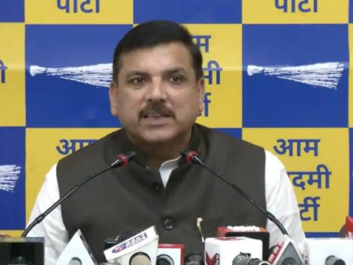 Gujarat Election: संजय सिंह का कांग्रेस पर हमला, कहा- गुजरात में दूर-दूर तक नहीं कांग्रेस, लड़ाई AAP और बीजेपी के बीच Sanjay Singh said- fight in Gujarat elections is only between AAP and BJP, Congress is not far and wide Gujarat Election: संजय सिंह का कांग्रेस पर हमला, कहा- गुजरात में दूर-दूर तक नहीं कांग्रेस, लड़ाई AAP और बीजेपी के बीच