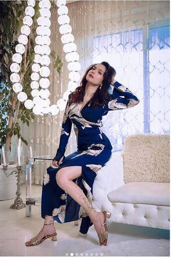 ਅੰਕਿਤਾ ਲੋਖੰਡੇ ਨੇ ਟਾਈਟ ਡਰੈੱਸ 'ਚ ਦਿਖਾਇਆ ਆਪਣਾ ਅੰਦਾਜ਼