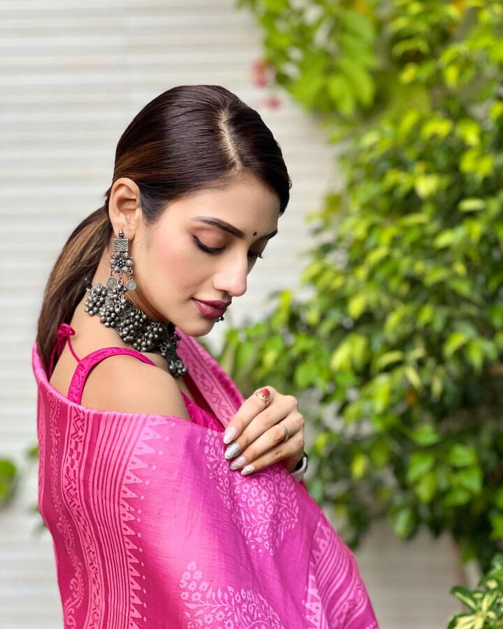 ਅਕਸਰ ਉਸਦਾ ਨਵਾਂ ਰੂਪ ਪ੍ਰਸ਼ੰਸਕਾਂ ਦਾ ਧਿਆਨ ਖਿੱਚਦਾ ਹੈ।