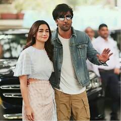 Ranbir-Alia Love Story: ਬਚਪਨ ਦੇ crush ਤੋਂ ਲੈ ਕੇ, ਬੇਟੀ ਦੇ ਜਨਮ ਤੱਕ...ਕੁੱਝ ਇਸ ਤਰ੍ਹਾਂ ਦੀ ਸੀ ਆਲੀਆ-ਰਣਬੀਰ ਦੀ Cute Love Story