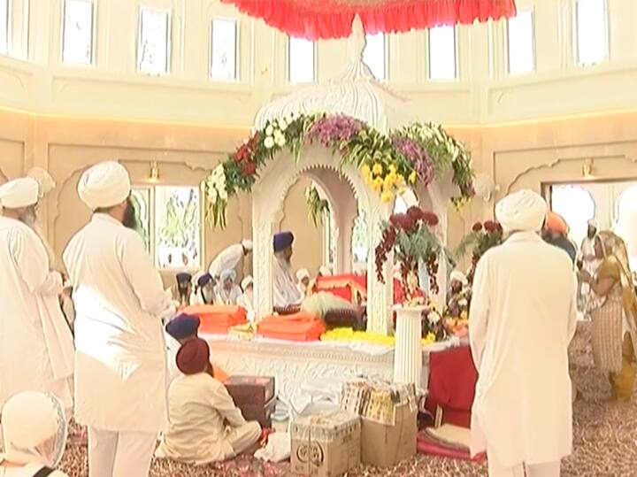 ਸ਼੍ਰੀ ਗੁਰੂ ਨਾਨਕ ਦੇਵ ਜੀ ਦੇ ਪ੍ਰਕਾਸ਼ ਪੁਰਬ ਮੌਕੇ ਮਹਾਨ ਸਮਾਗਮ ਕਰਵਾਏ ਗਏ