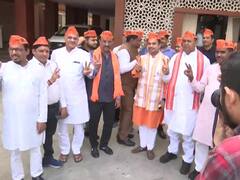 Gola Gokarnath By-Poll Results: बीजेपी प्रत्याशी की जीत से कार्यकर्ताओं में उत्साह, तस्वीरों में देखिए जश्न के अलग अलग रूप