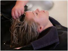 బ్యూటీ పార్లర్‌కు వెళుతున్నారా? ‘బ్యూటీ పార్లర్ స్ట్రోక్ సిండ్రోమ్’ గురించి తెలుసుకుని వెళ్లండి