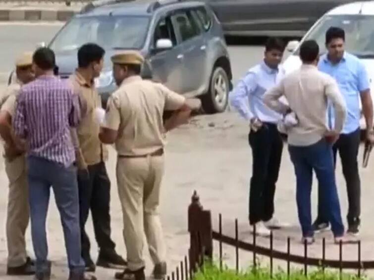 Rajasthan 4 Domestic Helps Rob Businessman Of Crores Flee In His Car Crime : முதலாளிக்கு மயக்க மருந்து கலந்த சாப்பாடு..! கோடிக்கணக்கில் கொள்ளையடித்துவிட்டு வேலையாட்கள்..!