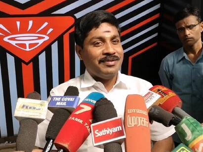 G.p. Muthu said i told i love you to Sunny Leone TNN சன்னி லியோனுக்கு ஐ லவ் யூ சொன்னேன்....கிளுகிளுப்பாக  இருந்தது..’ - ஜி.பி. முத்து கலகல பேட்டி