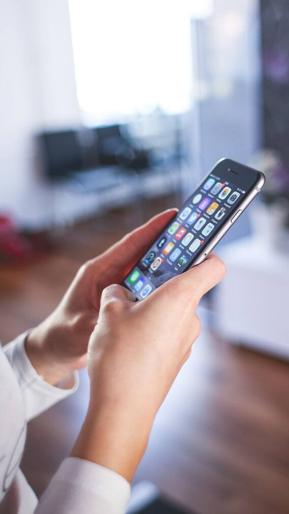 ভারতে লাভা ব্লেজ ৫জি ফোনের দাম কত?