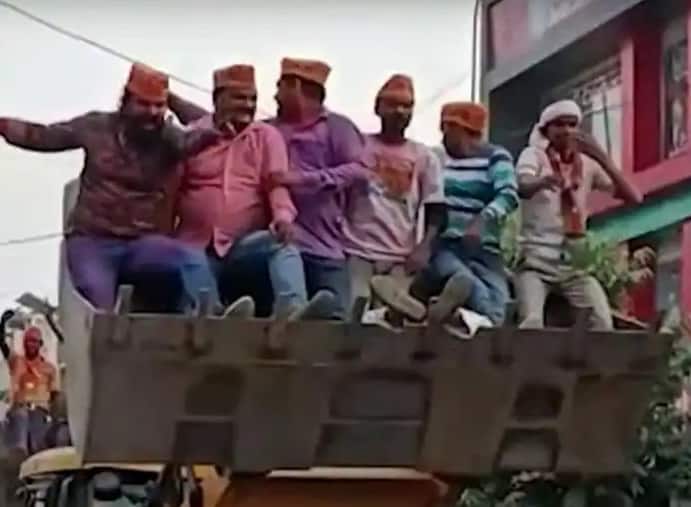 ઉત્તર પ્રદેશના લખીમપુર ખેરી જિલ્લાની ગોલા ગોકર્ણનાથ વિધાનસભા બેઠકની પેટાચૂંટણીમાં ભારતીય જનતા પાર્ટી (BJP)ના ઉમેદવાર અમન ગિરીનો 34 હજારથી વધુ મતોથી વિજય થયો છે.