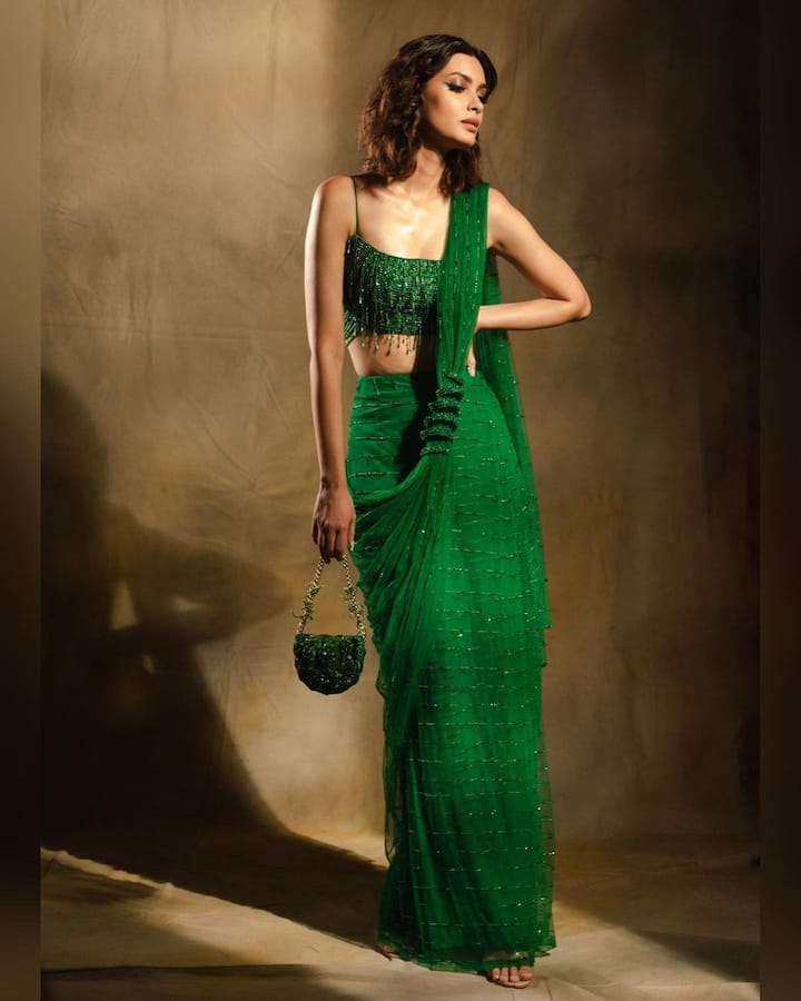 बॉलिवूड अभिनेत्री डायना पेंटी तिच्या सौंदर्य आणि ग्लॅमरस स्टाइलमुळे नेहमीच चर्चेत असते. (फोटो सौजन्य:dianapenty/इंस्टाग्राम)