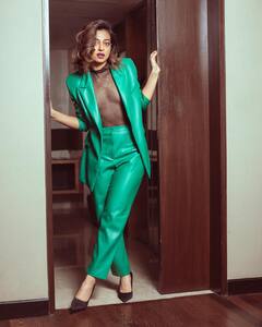 Radhika Apte : ‘मोनिका, ओ माय डार्लिंग...'; राधिका आपटेच्या नवा बोल्ड लूक चर्चेत