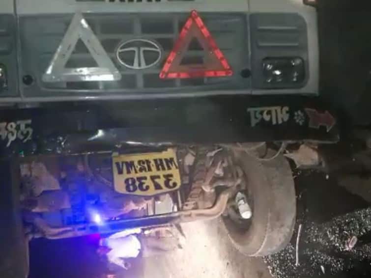 Four people died in accident at Kashedi Ghat on the Mumbai Goa highway मुंबई-गोवा महामार्गावरील कशेडी घाटात भीषण अपघात, तीन मुलींसह एकाचा मृत्यू  