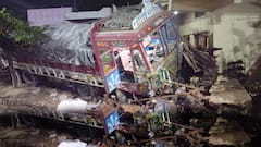 Vikarabad Lorry Accident: వికారాబాద్ జిల్లాలో బీభత్సం సృష్టించిన లారీ | DNN | ABP Desam