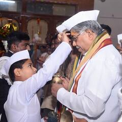 PHOTO : चंद्रकांत पाटील विठ्ठल भक्तीत दंग