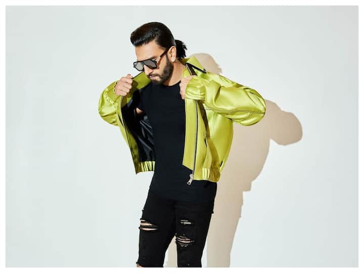 Ranveer Singh To Be Managed By Collective Artists Network after Parting Ways With YRF Ranveer Singh To Be Managed By Collective Artists Network after Parting Ways With YRF