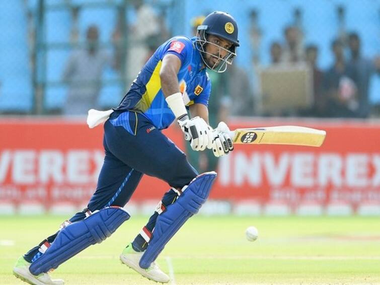 Sri Lanka Cricket Board Suspends Danushka Gunathilaka after Sexual Assault Charges Danushka Gunathilaka: பாலியல் புகாரில் கைது: கிரிக்கெட் வீரர் குணதிலகவுக்கு இலங்கை அணியில் விளையாட தற்காலிகத் தடை