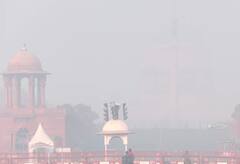 Delhi Air Pollution: દિલ્હીમાં હવાની ગુણવત્તા છે ખૂબ જ નબળી, ઘરની બહાર નીકળતા પહેલાં જોઈ લો આ તસવીરો