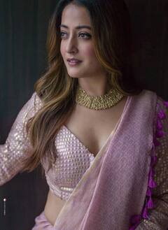 Filmi Kisse : रॉयल खानदान से है Raima Sen का नाता, बॉलीवुड में स्टारडम का स्वाद नहीं चख सकीं एक्ट्रेस