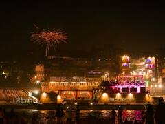 PHOTOS: 'अद्भुत और अलौकिक', पीएम मोदी ने शेयर की काशी की देव दीपावली की फोटो