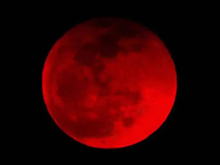 full lunar eclipse to appear on nov 8th 2022 nasa announced officially LUNAR ECLIPSE: சிவப்பு நிறத்தில் இருக்குமா நிலா ? நாளை நடக்க போகும் வானியல் அதிசயம் என்ன தெரியுமா?
