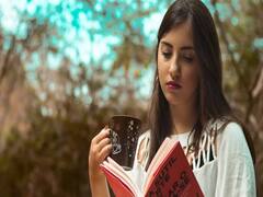 पढ़ने से सिर्फ ज्ञान ही नहीं मिलता, ये बीमारियां भी रहती हैं दूर! आप भी आजमाकर देखिए