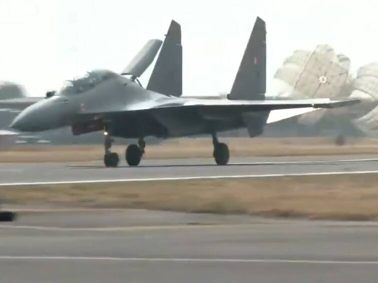 WATCH: French Air And Space Force Chief General Stephane Mille Lands In An Indian Russian-Origin Su-30 Fighter Jet French Air And Space Force Chief Flies IAF's Su-30 Fighter Jet During 'Garuda' Exercise. Watch Video