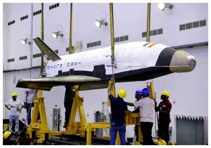 ISRO Set For 1st Runway Landing Of India-Made Reusable Rocket: Chairman ISRO Reusable Rockets: स्पेस में बड़ी छलांग को तैयार इसरो, लॉन्च के बाद दोबारा इस्तेमाल हो सकेंगे रॉकेट, पहला परीक्षण जल्द