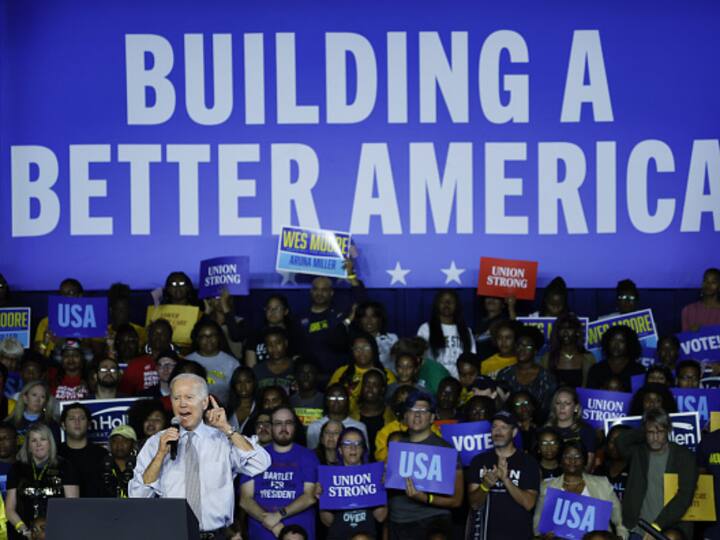 US President Joe Biden speaks during a Democratic National Committee event in Bowie, Maryland on Monday, Nov 7. Democrats closed the gap with Republicans in voter enthusiasm during the final days before the US midterm elections. (Source: Getty)