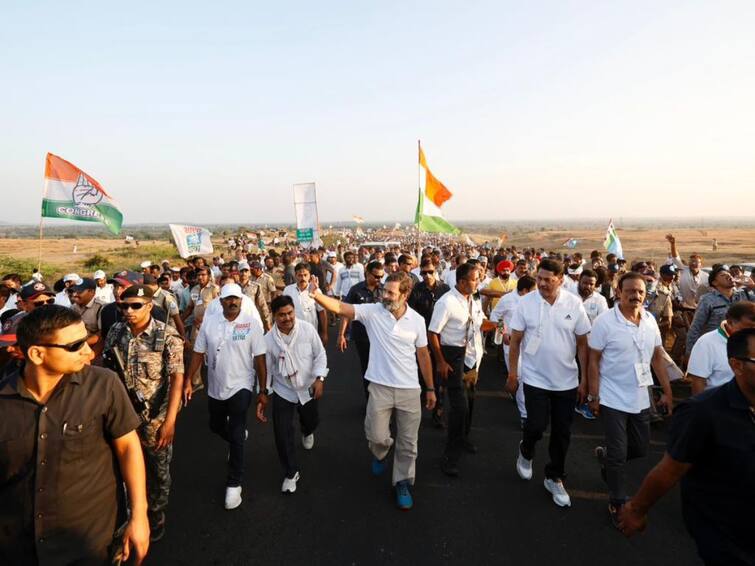 Third day of Bharat Jodo tour in the maharashtra - know Rahul Gandhi's complete itinerary today Bharat Jodo Yatra : राज्यात 'भारत जोडो' यात्रेचा तिसरा दिवस, जाणून घ्या राहुल गांधी यांचा आजचा संपूर्ण प्रवास कार्यक्रम