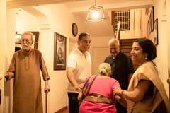 Kamal Haasan Pics: मणिरत्नम के घर हुआ कमल हासन का बर्थडे सेलिब्रेशन, परिवार के साथ एक्टर की दिखी गजब की बॉन्डिंग