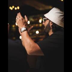 AB de Villiers संग गप्पे लड़ाते, क्रिकेट का लुफ्त उठाते नज़र आए Ranveer Singh, एक्टर का फैन मूमेंट हुआ कैप्चर