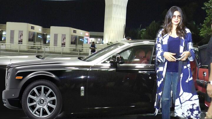 प्रियंका चोपड़ा जोनस बॉलीवुड की एकमात्र ऐसी एक्ट्रेस हैं, जिनके पास Rolls-Royce Ghost है. इस लग्जरी कार की कीमत करीब 5.25 करोड़ बताई जाती है.