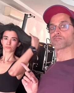 Hrithik-Saba Pics: लेडी लव के साथ दिखा ऋतिक रोशन का मस्तीभरा अंदाज, क्यूट केमिस्ट्री जीत लेगी आपका भी दिल