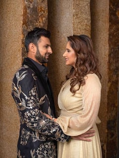 Sania Mirza Shoaib Malik: कई महीनों से सानिया मिर्जा के सोशल मीडिया से भी गायब हैं पति शोएब मलिक खुद देखें सबूत!
