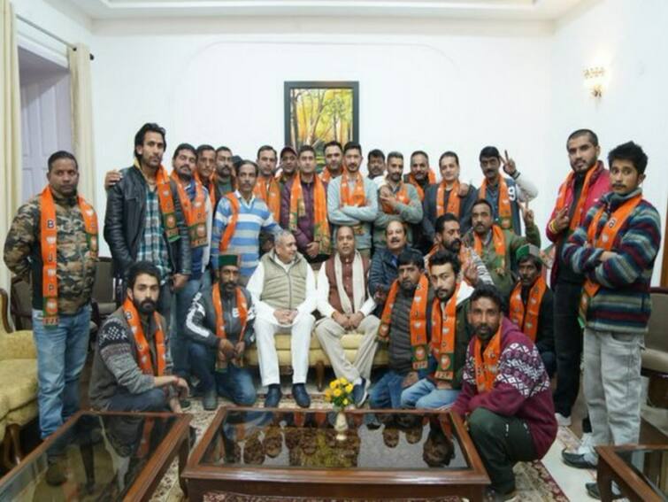 Himachal Pradesh Elections 2022: 26 Congress Leaders Join BJP Days Ahead Of Polls Himachal Pradesh Elections 2022: 26 Congress Leaders Join BJP Days Ahead Of Polls