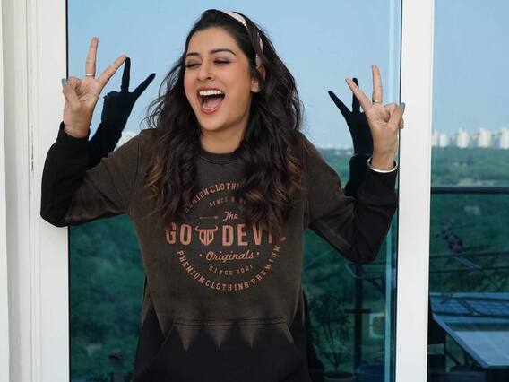 Payal Rajput: అదిరిపోయే ఫోజులతో ఆకట్టుకుంటున్న ‘ఆర్ ఎక్స్ 100’ బ్యూటీ Payal Rajput: అదిరిపోయే ఫోజులతో ఆకట్టుకుంటున్న ‘ఆర్ ఎక్స్ 100’ బ్యూటీ